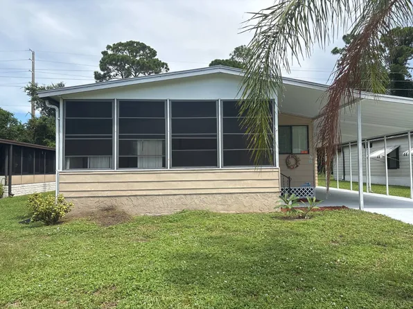 7 La Puerta Del Norte, Fort Pierce, FL 34951