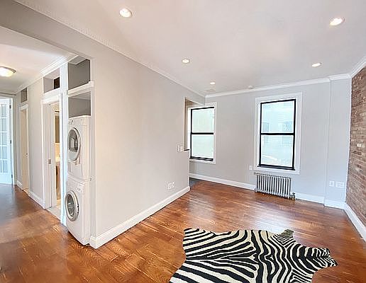 1st image of 164 E 100th St APT 6