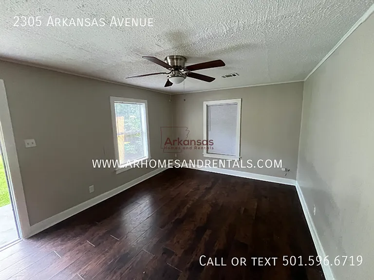 2305 Arkansas Ave — Photo 4