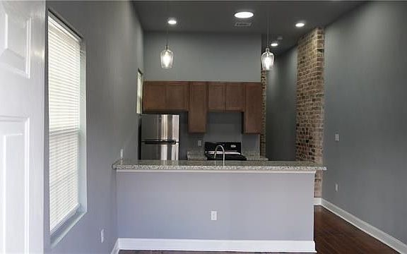 3rd image of 2828 1srt St