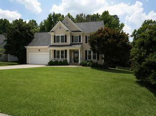 2002 Charlion Downs Ln, Apex, NC 27502