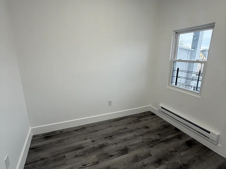 25 Riverview Pl #2L — Photo 17