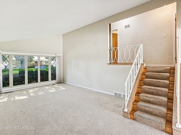 3rd image of 9304 Menard Ave