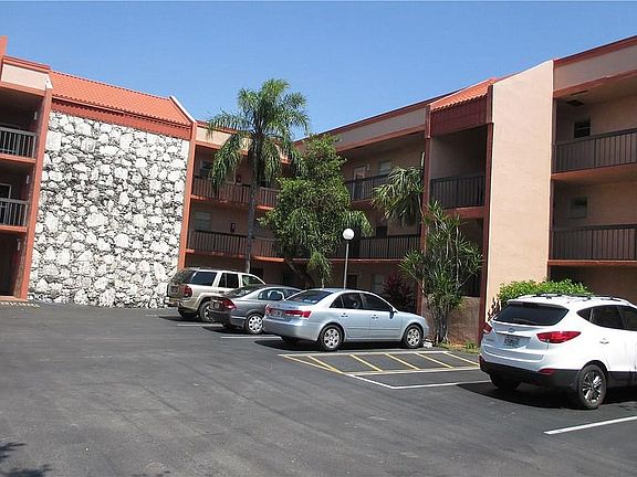 4th image of 3050 Holiday Springs Blvd APT 110