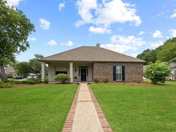 3320 Bon Sejour Ave, Baton Rouge, LA 70820