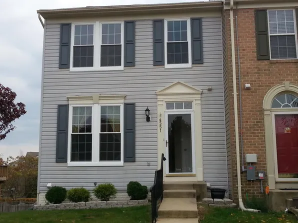4551 Golden Meadow Dr, Perry Hall, MD 21128