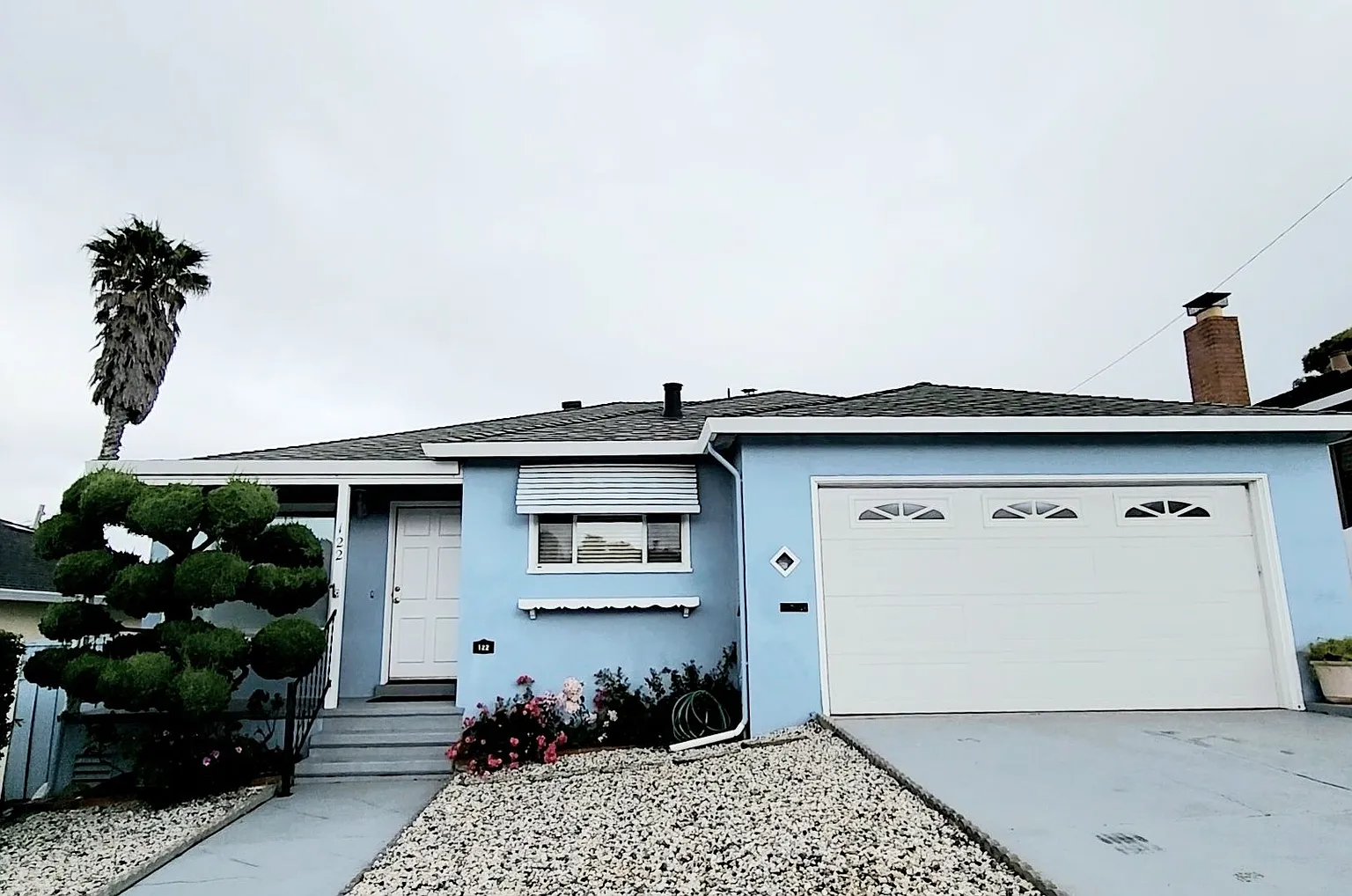 122 Sherwood Way photo 1