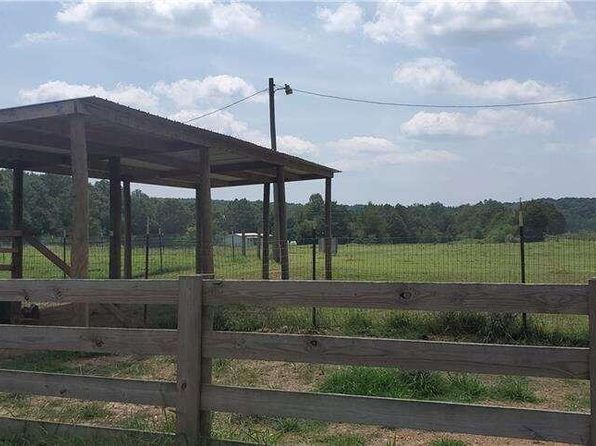 2268 Horse Farm Rd NW, Dewy Rose, GA 30634