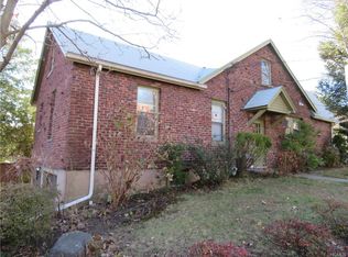 10 Rockland Pl, Nyack, NY 10960