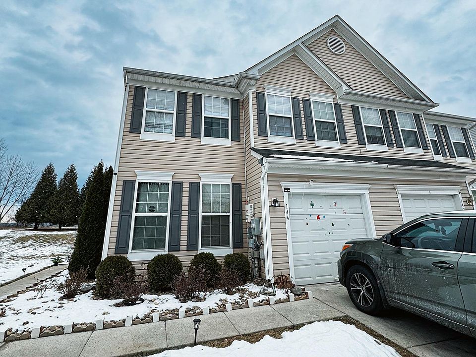 1st image of 144 Brynwood St