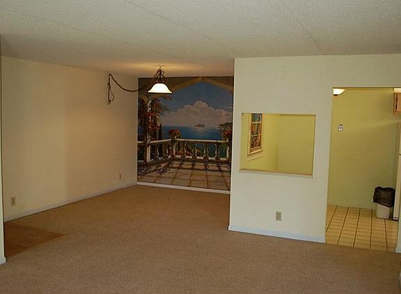 4th image of 1635 SW Silver Pine Way APT D1