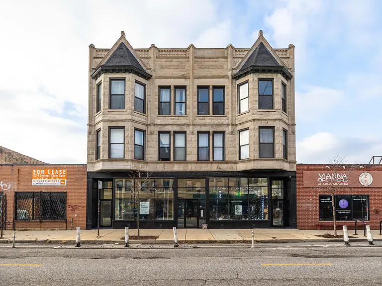 2148 N Milwaukee Ave #3R — Photo 3