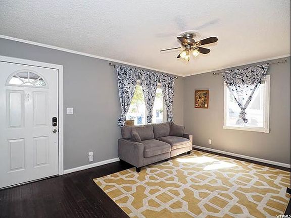 3rd image of 840 E Claybourne Ave