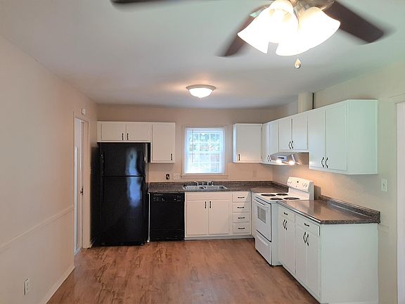 5th image of 6901 Covecreek Dr