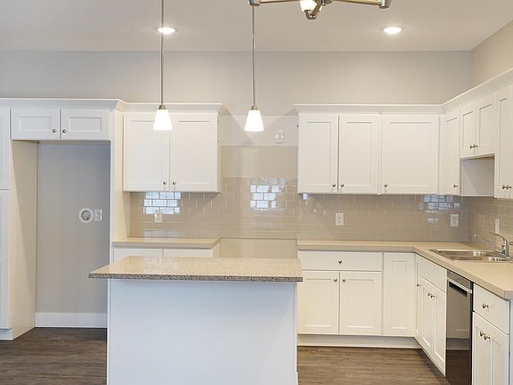 2nd image of 7479 Cinarcy St #65