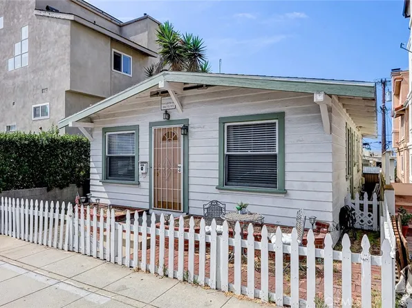 1410 Palm Dr, Hermosa Beach, CA 90254