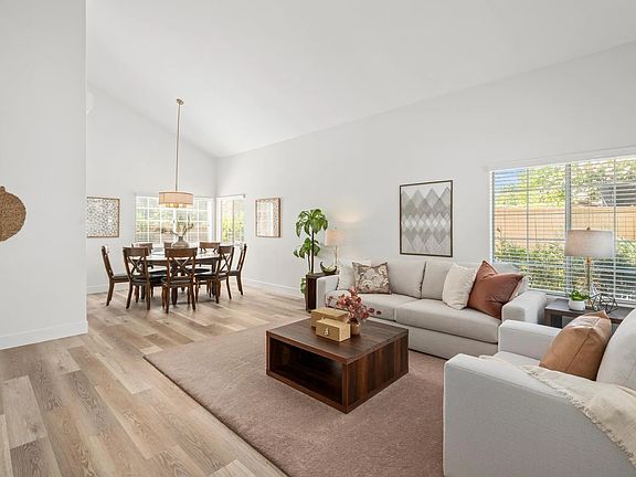 3rd image of 12753 Aspen Ct