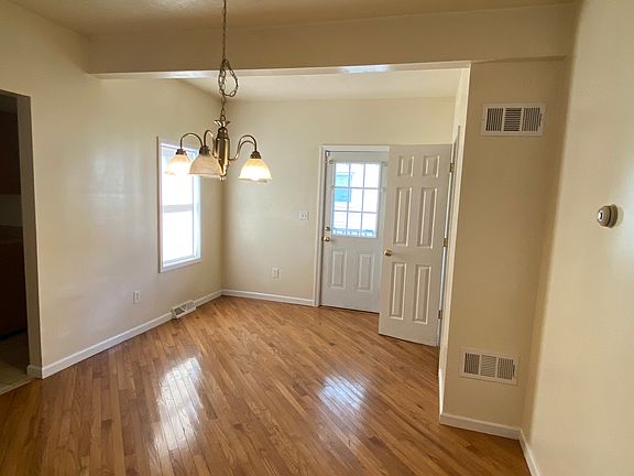 4th image of 314 Eicher Ave