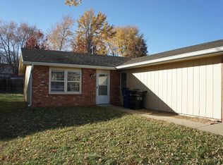 2021 Heatherwood Dr, Lawrence, KS 66047