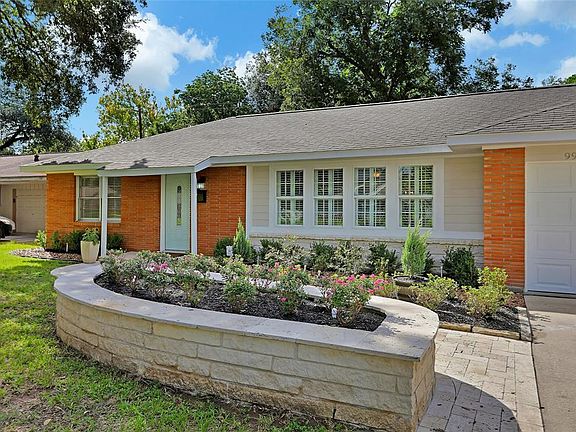 3rd image of 9901 Westview Dr