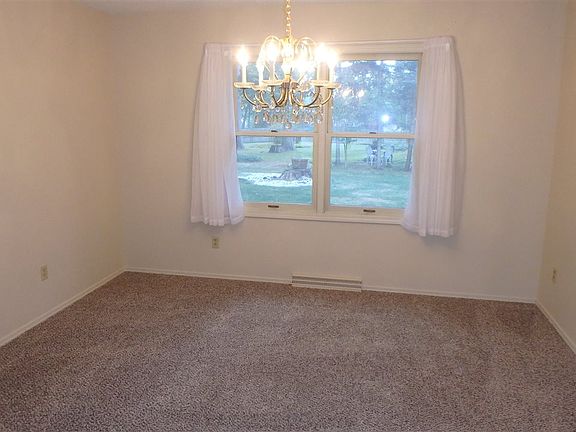 5th image of 53278 Bajer Ln