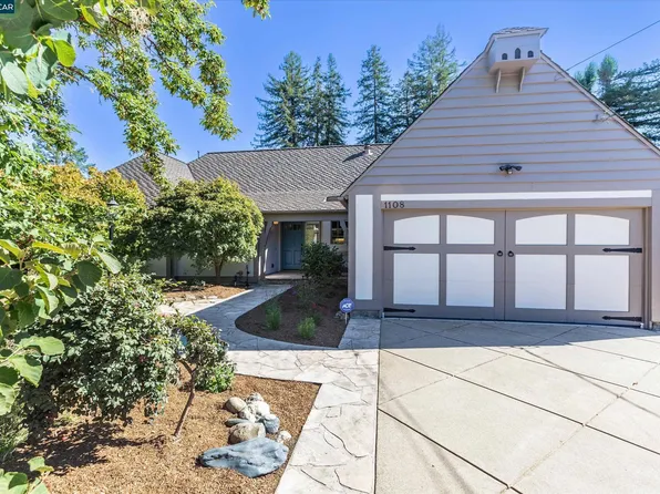 1108 Sanders Dr, Moraga, CA 94556