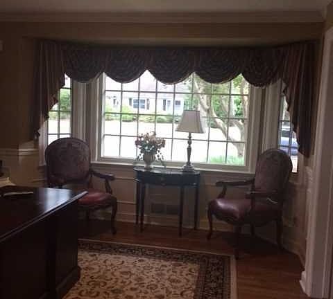 5th image of 379 Circle Dr