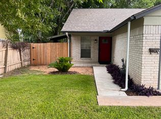 1221 Corona Dr #A, Austin, TX 78723