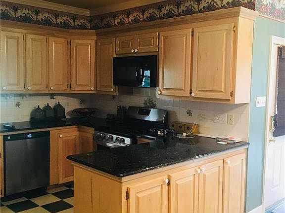 4th image of 347 Shanewood Dr