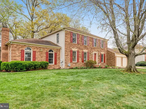 6211 Guilford Dr, Alexandria, VA 22310