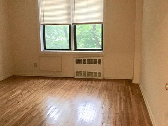 4th image of 78-40 164th St #6