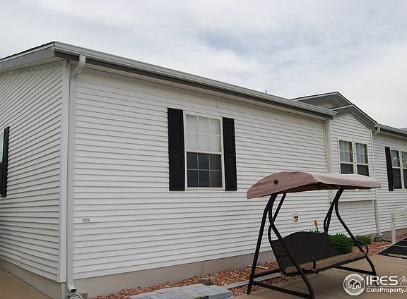 3rd image of 3400 Sagebrush Blvd