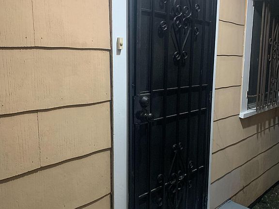 4th image of 1432 W 80th St