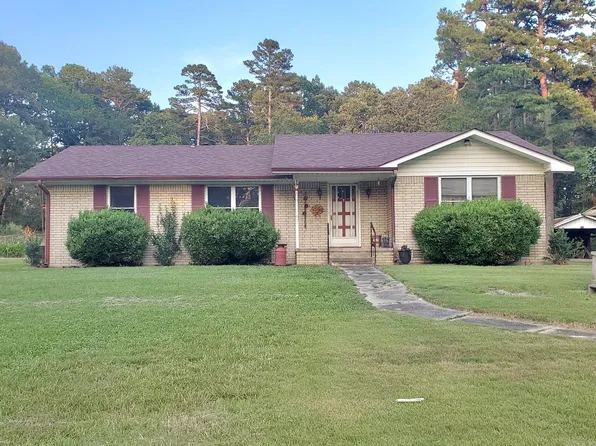 1806 Highway 8 E, Mena, AR 71953