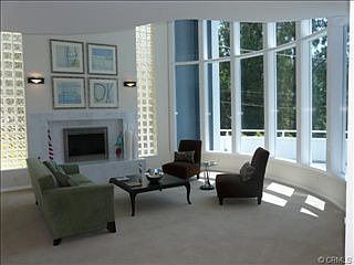 3rd image of 3905 Alta Mesa Dr