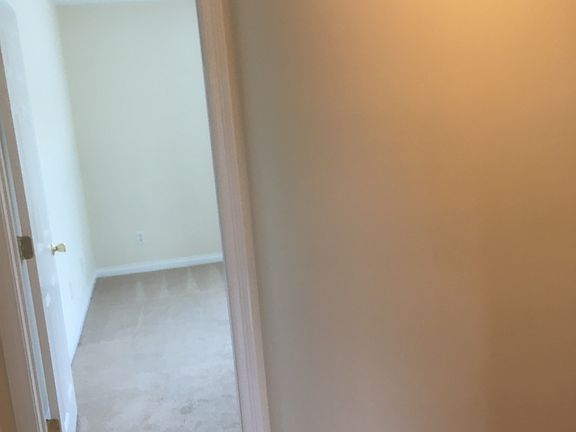 4th image of 104 Williams Ave