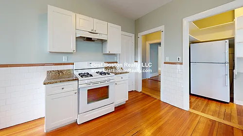 106 Highland Ave Photo 1