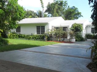 712 NE 120th St, Biscayne Park, FL 33161