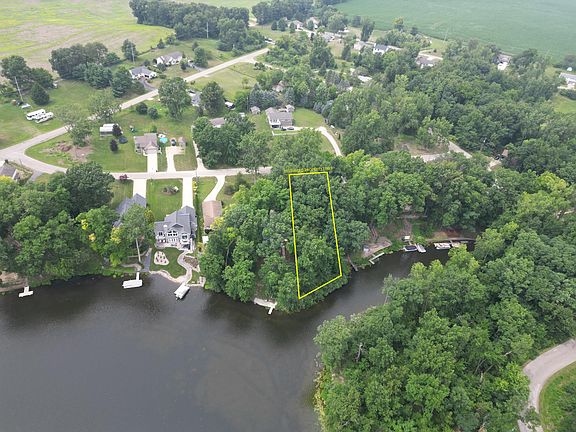 2nd image of 10921 Woodbrook Dr
