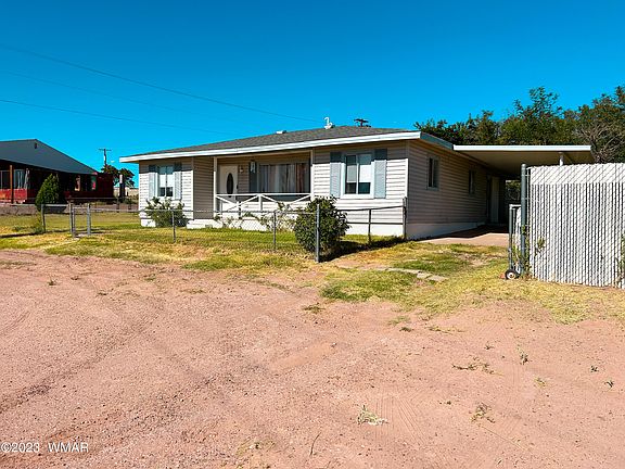 3rd image of 103 E Vista Dr