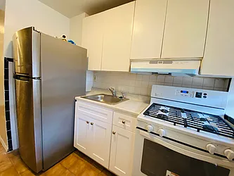 Rented by RealTegrity NY LLC