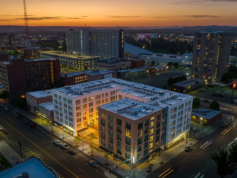The Warren | Exterior
