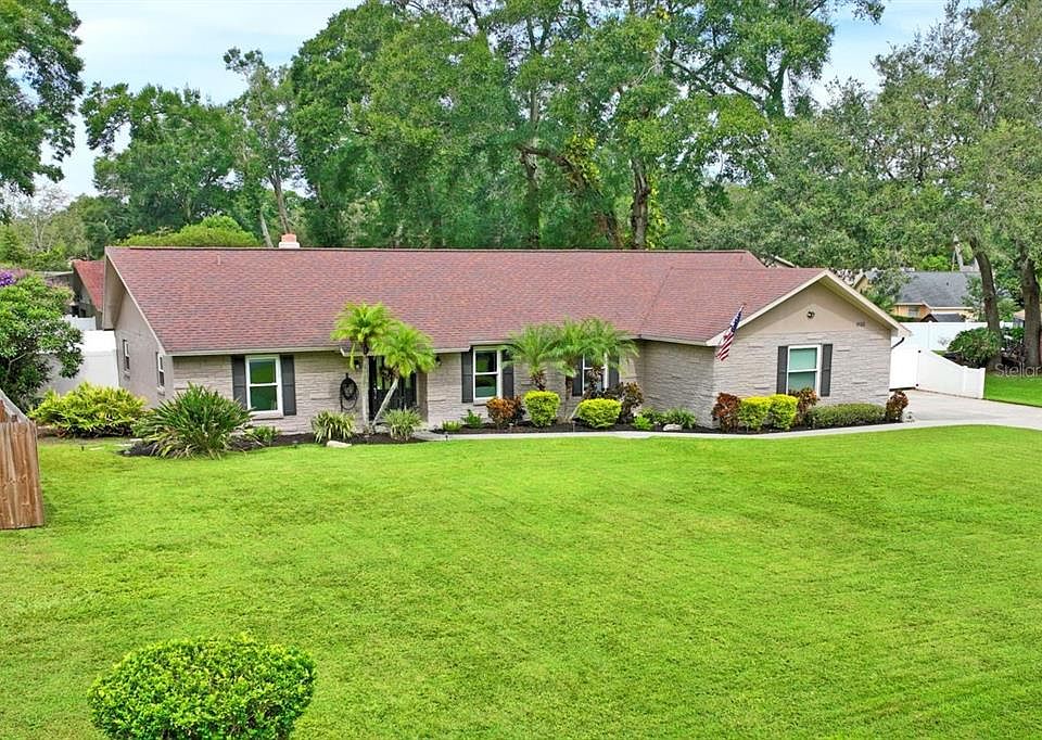 1st image of 1805 N WATERMAN DRIVE