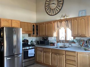 141 Jervis Ave, Copiague, NY