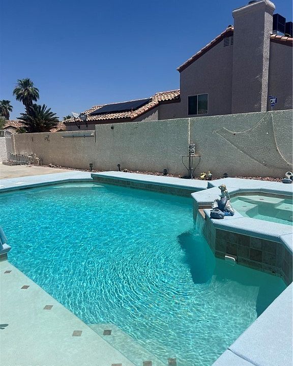 2nd image of 926 Stetson Dr