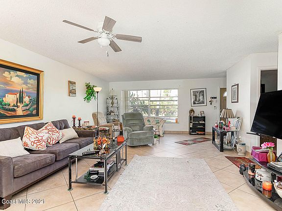 5th image of 404 Dove Ln #37
