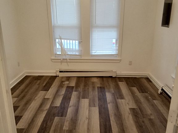 5th image of 7 Osborne St #0