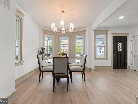 3rd image of 23 Stewart Ave