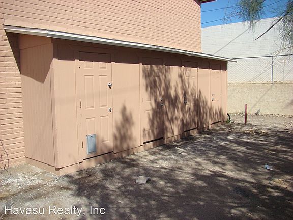 3rd image of 2440 McCulloch Blvd N APT 2