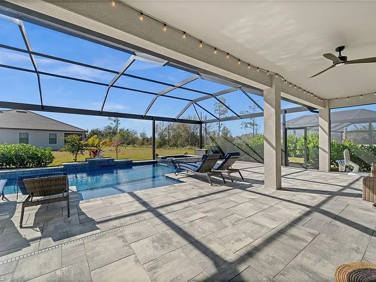 10798 Timber Creek Dr — Photo 33